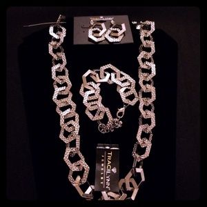 Necklace set